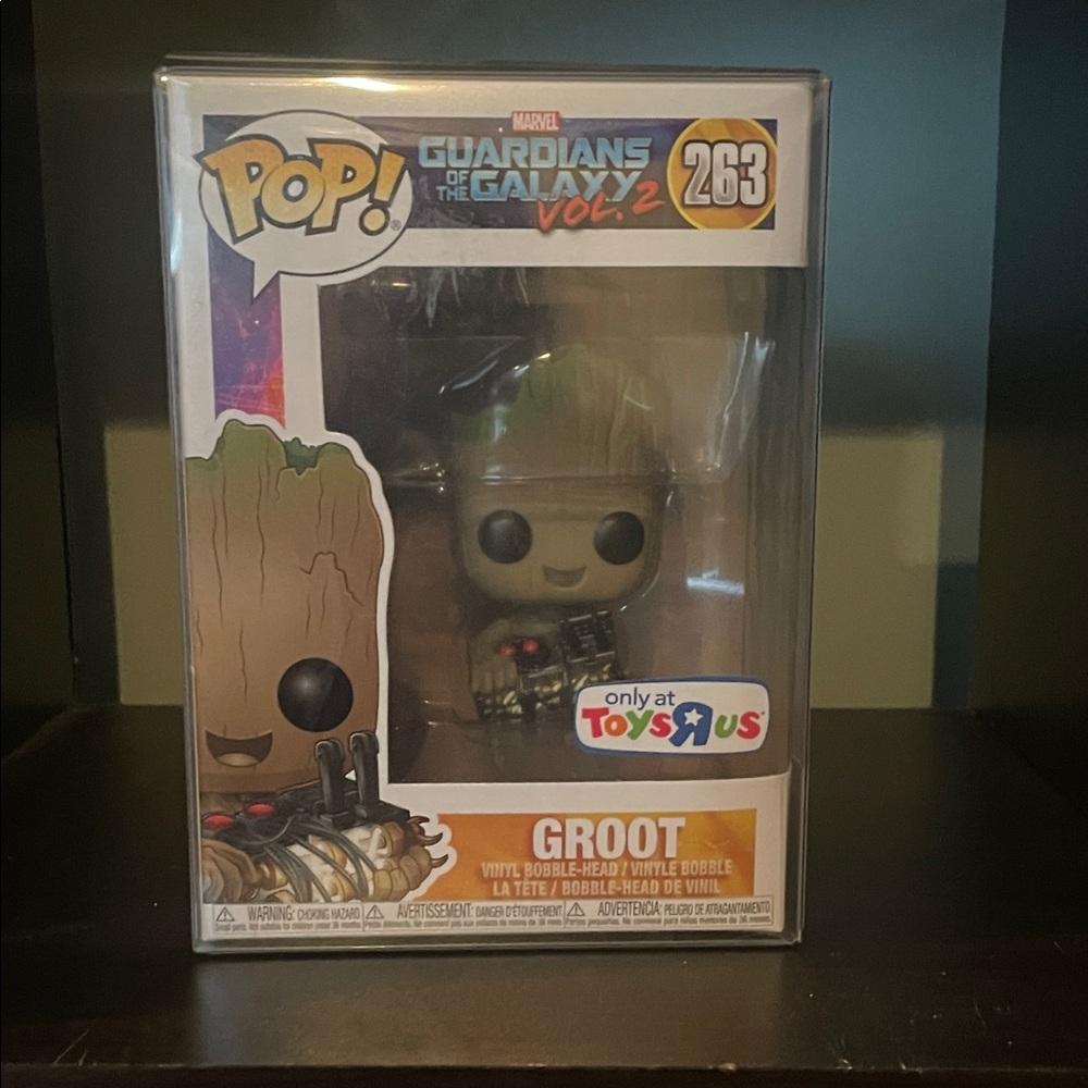 Funko Pop Groot 263 Guardians of the Galaxy Vinyl Figure Toys R Us Exclusive